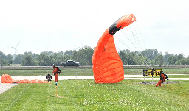 Search and Rescue parachute into Kincardine Airport on training mission